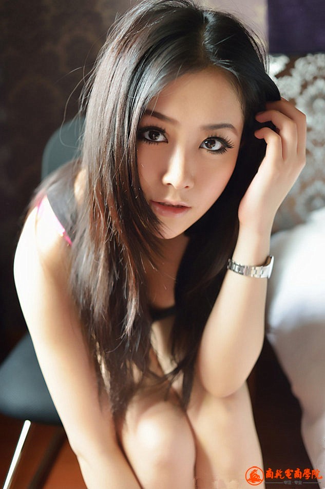 b5de6d8369bd40dc86f8a2d21a24ee81.jpeg